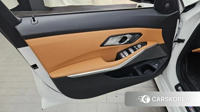 BMW 3 Series (G20) id 4421311 из Кореи 16