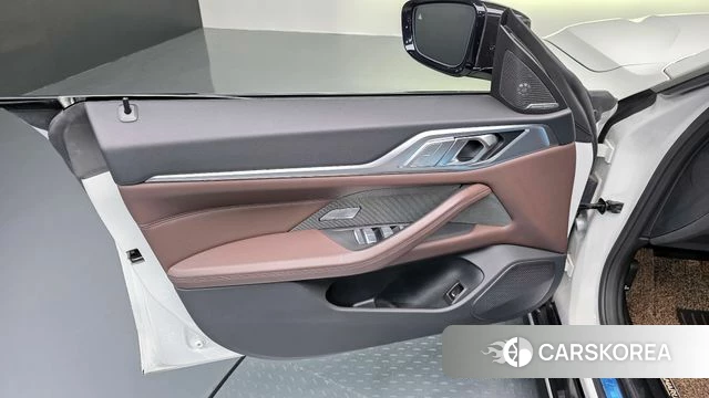 BMW i4 id 4223284 из Кореи 16