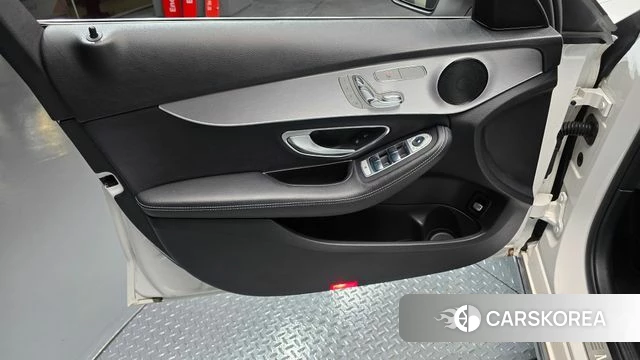Mercedes-Benz C-Class W205 id 4658403 из Кореи 16