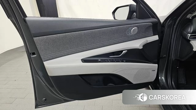 Hyundai Avante Hybrid (CN7) id 4849191 из Кореи 16