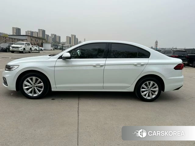 Volkswagen Bora id 4208420 из Китая 16