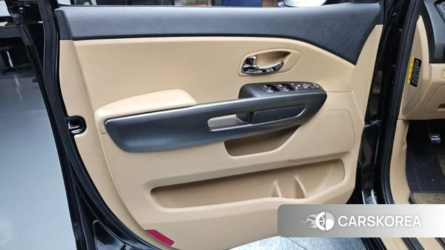 Kia The New Carnival id 4483104 из Кореи 16