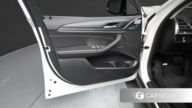 BMW X3 (G01) id 4757674 из Кореи 16