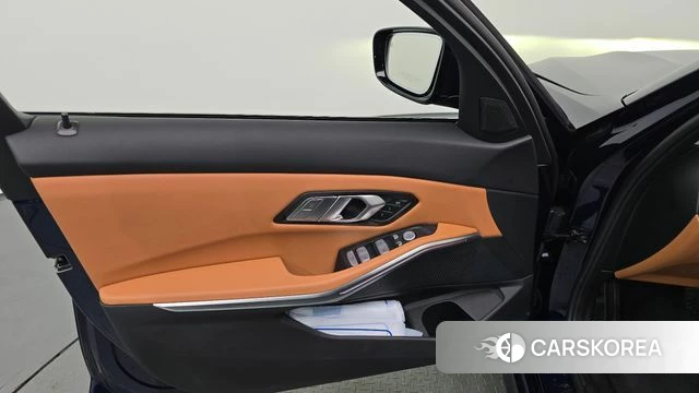 BMW 3 Series (G20) id 4248249 из Кореи 16
