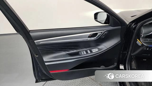 Hyundai The New Grandeur IG id 4642383 из Кореи 16