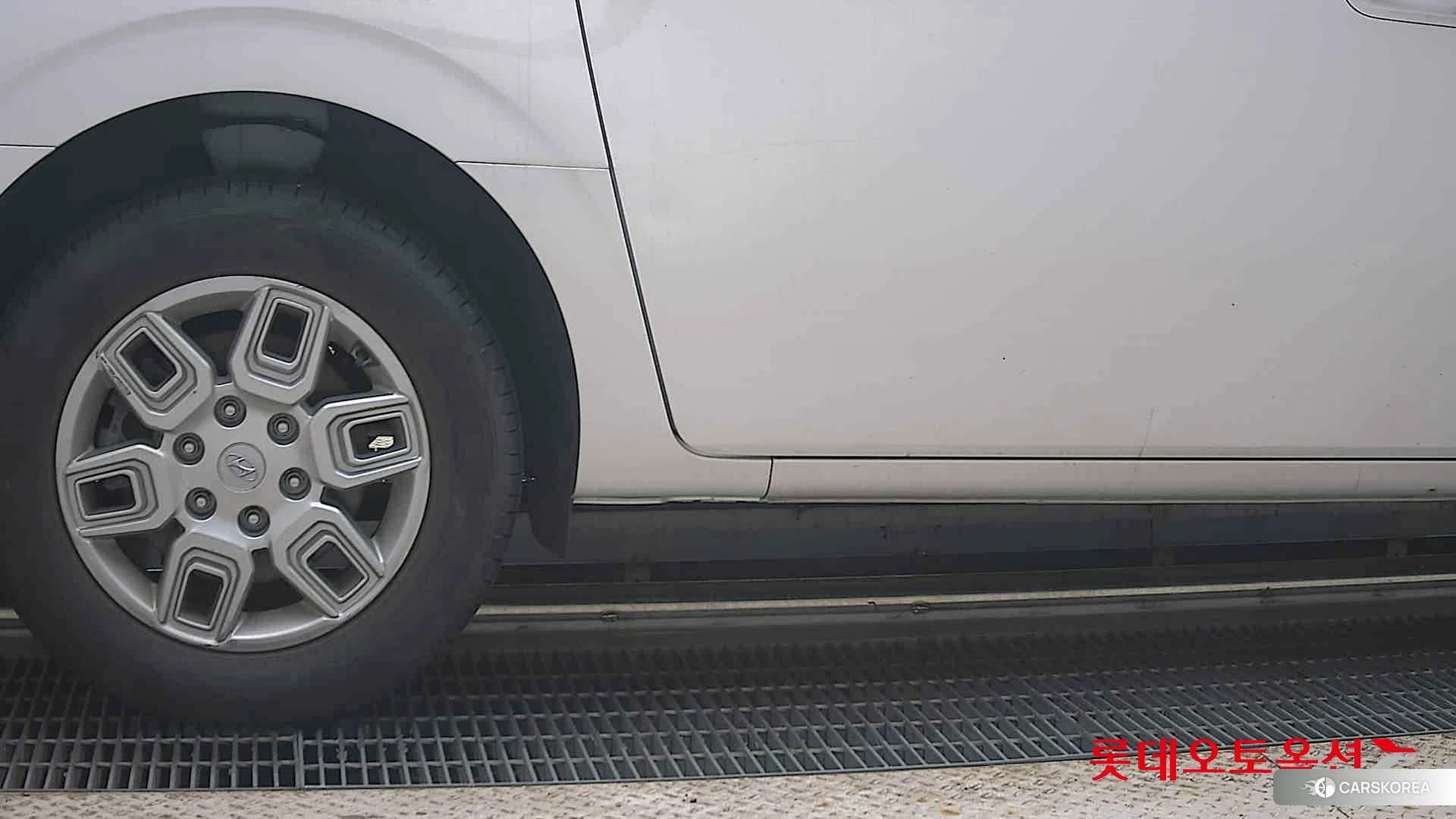 Hyundai Staria id 4902511 из Кореи 16