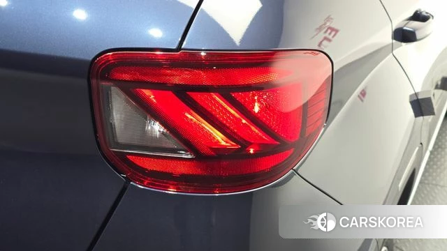 Hyundai Venue id 4879564 из Кореи 16