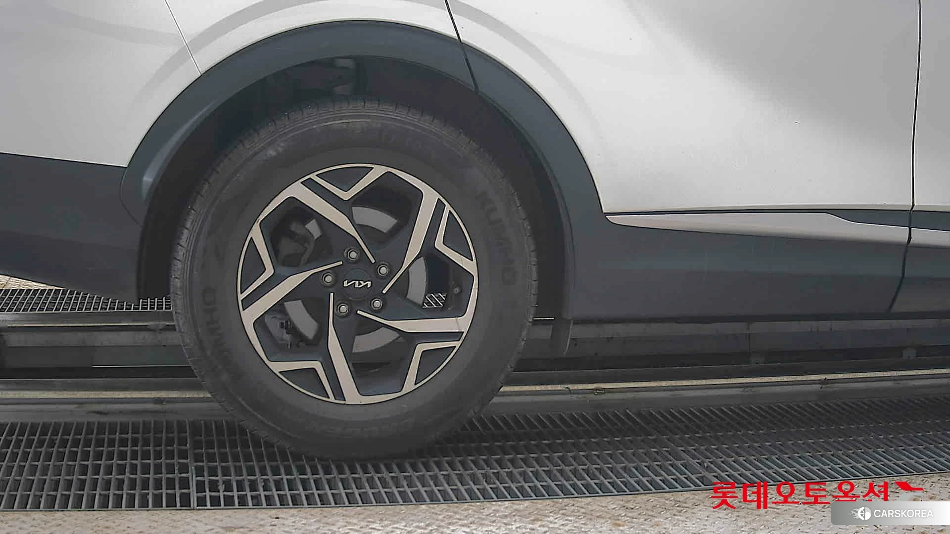 Kia Sportage id 4504336 из Кореи 16