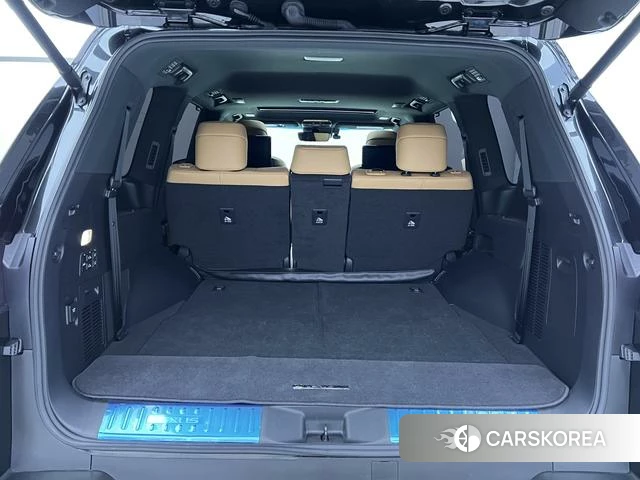 Lexus LX id 4263375 из Китая 16