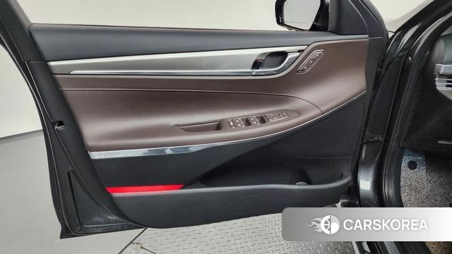 Hyundai The New Grandeur IG Hybrid id 4245375 из Кореи 16