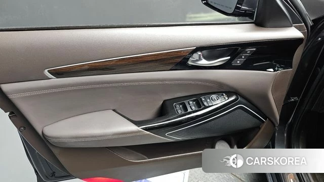 Kia All New K7 Hybrid id 4477342 из Кореи 16