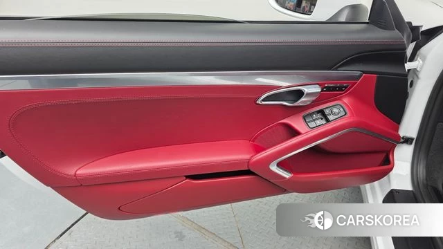 Porsche 911 id 4595832 из Кореи 16
