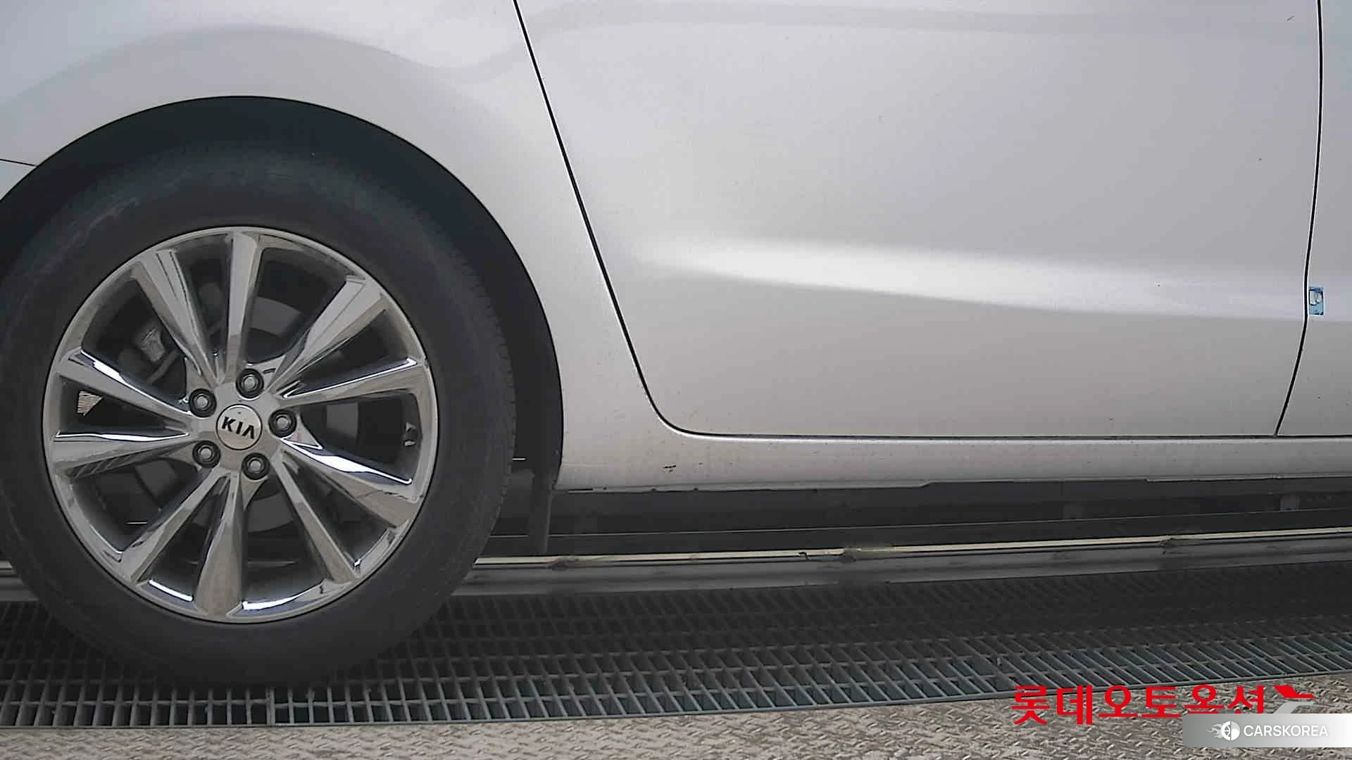 Kia Carnival Limousine id 3882142 из Кореи 16