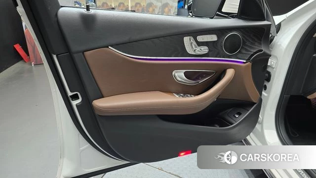 Mercedes-Benz E-Class W213 id 4326008 из Кореи 16