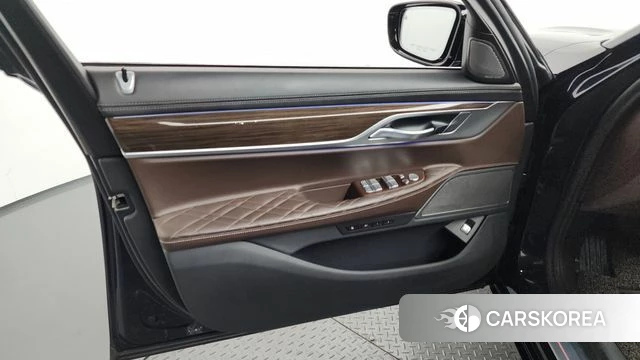 BMW 7 Series (G11) id 4501950 из Кореи 16
