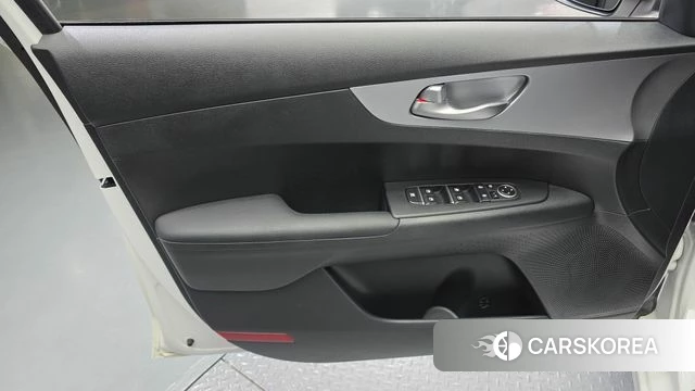 Kia The New K3 2nd generation id 4749390 из Кореи 16