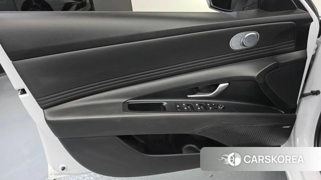 Hyundai The New Avante (CN7) id 4773559 из Кореи 16