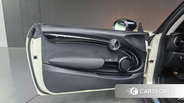 Mini Cooper id 4231136 из Кореи 16