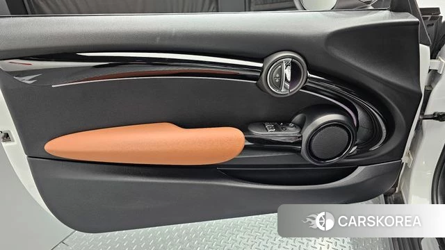 Mini Cooper S id 4388267 из Кореи 16