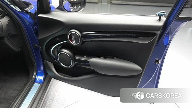Mini Cooper id 4470833 из Кореи 16