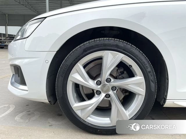 Audi A4L id 4254216 из Китая 16