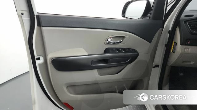 Kia The New Carnival id 4362684 из Кореи 16