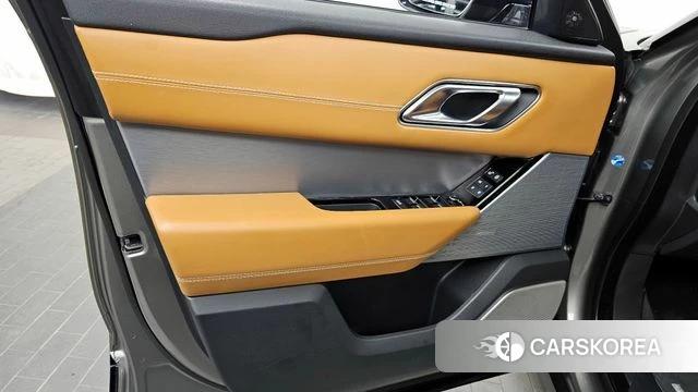 Land Rover Range Rover Velar id 4294705 из Кореи 16