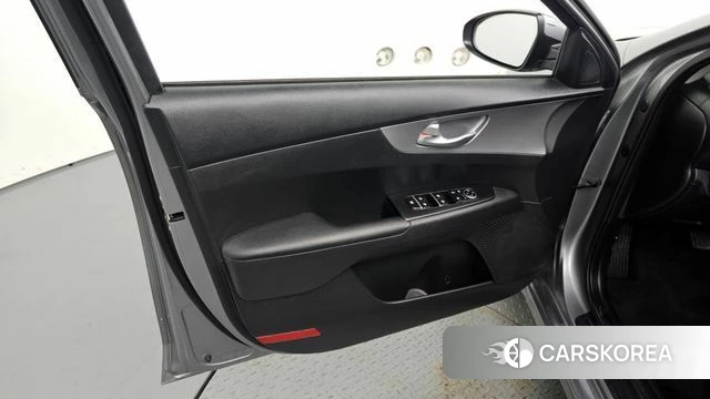 Kia The New K3 2nd generation id 4231372 из Кореи 16
