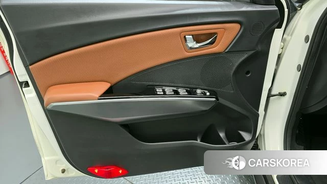 Ssangyong Tivoli Armor id 4339790 из Кореи 16
