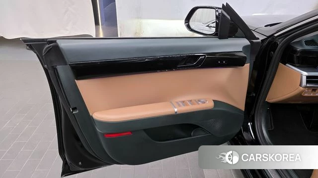Hyundai Grandeur Hybrid (GN7) id 4292026 из Кореи 16