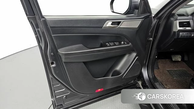 Ssangyong Rexton Sports id 4384807 из Кореи 16