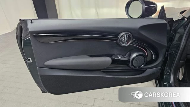 Mini Cooper S id 4556240 из Кореи 16