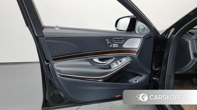 Mercedes-Benz S-Class W222 id 4304782 из Кореи 16