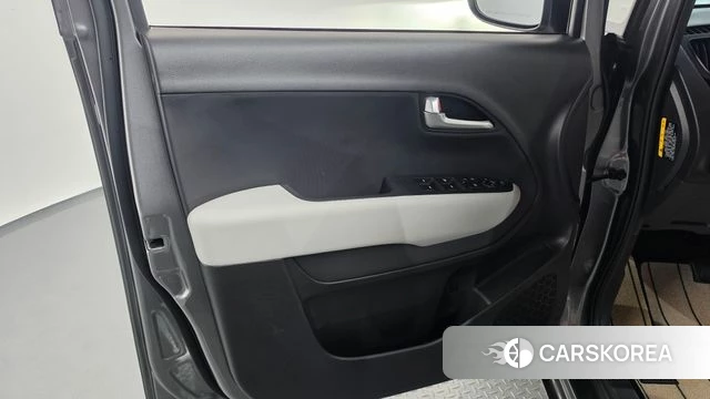 Kia The New Kia Ray EV id 4744316 из Кореи 16