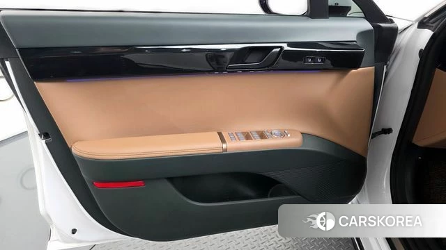 Hyundai Grandeur (GN7) id 4337451 из Кореи 16