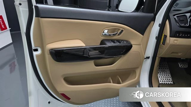 Kia The New Carnival id 4581679 из Кореи 16