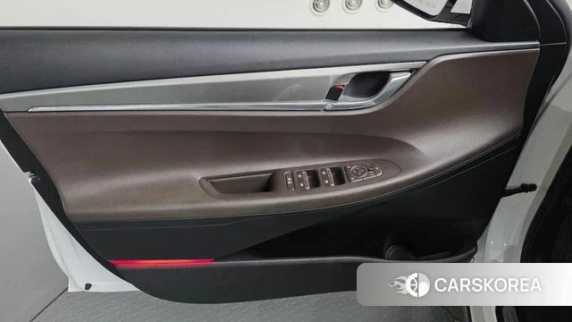 Hyundai The New Grandeur IG id 4727357 из Кореи 16