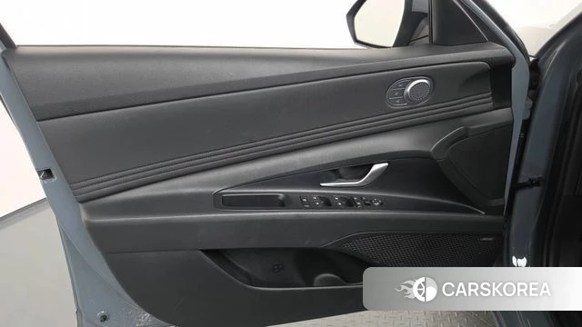 Hyundai Avante Hybrid (CN7) id 4683191 из Кореи 16
