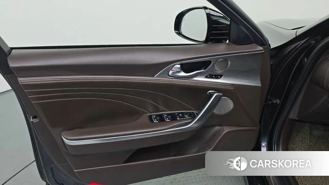 Kia Stinger Meister id 4855676 из Кореи 16