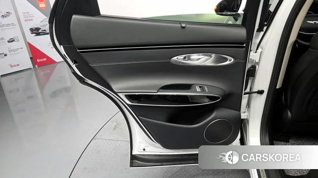 Genesis GV70 id 4249078 из Кореи 16
