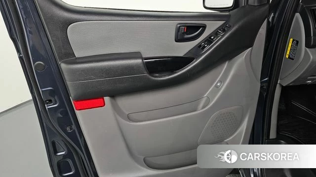 Hyundai The New Grand Starex id 4188587 из Кореи 16