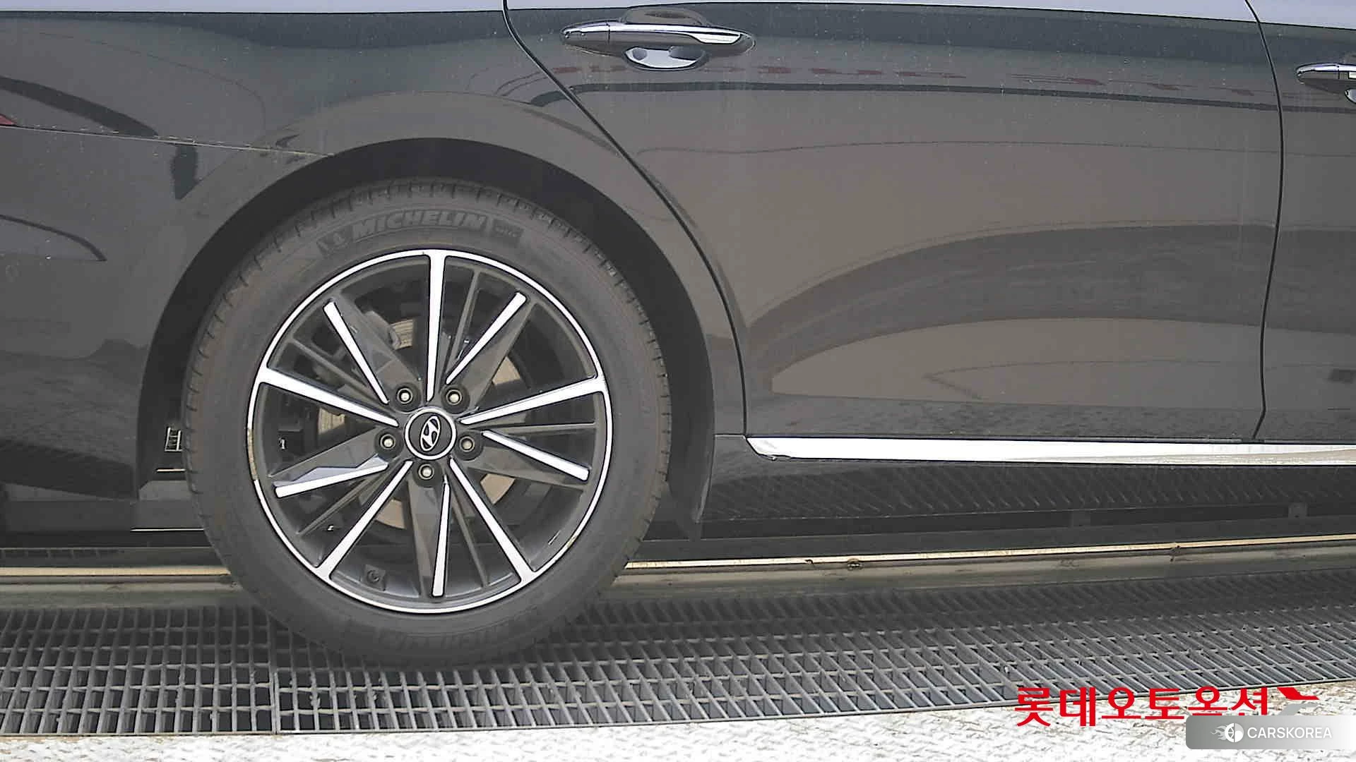 Hyundai Grandeur id 4296738 из Кореи 16