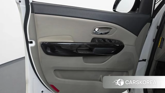 Kia The New Carnival id 4620361 из Кореи 16