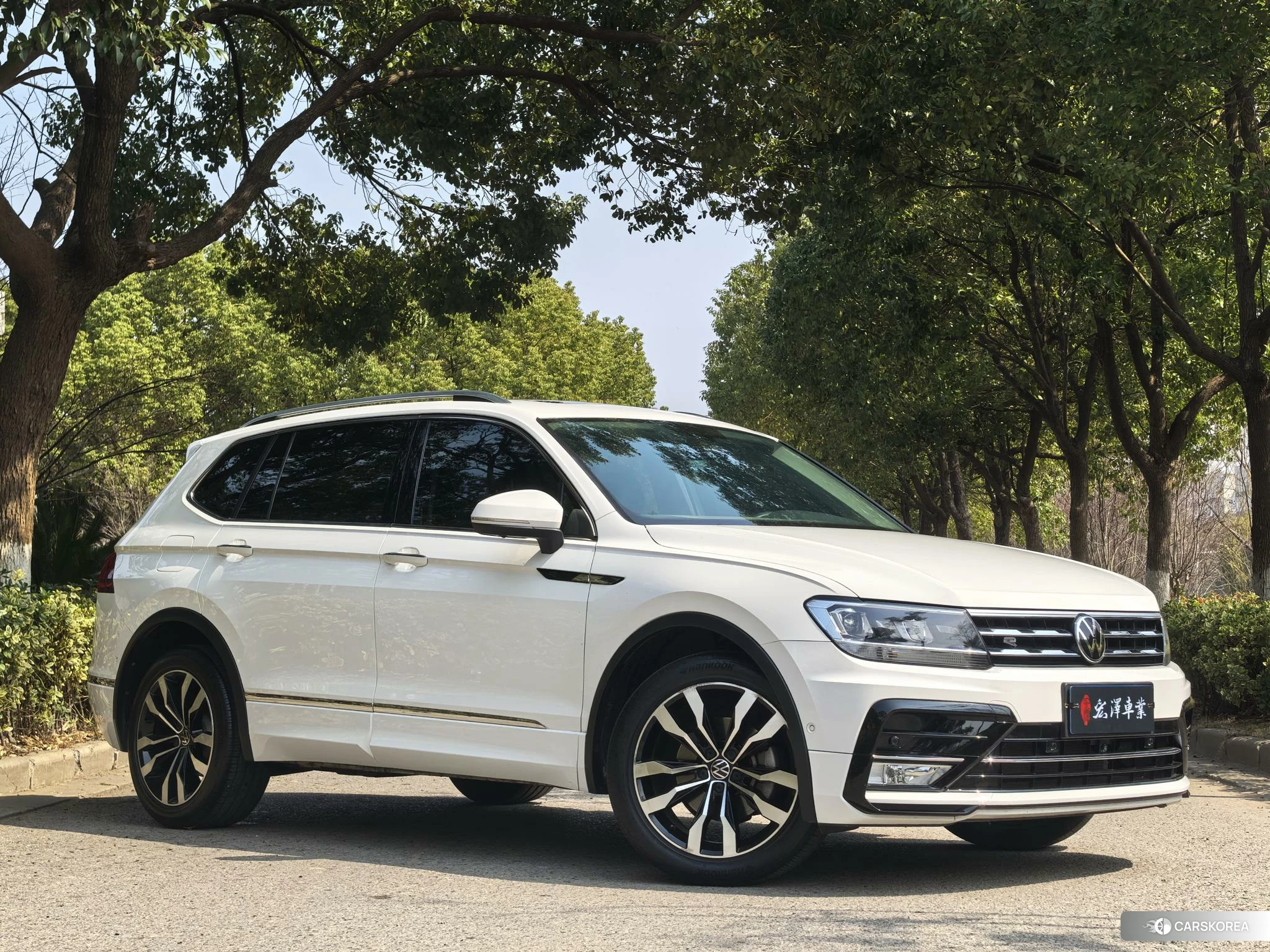 Volkswagen Tiguan L id 4440624 из Китая 16