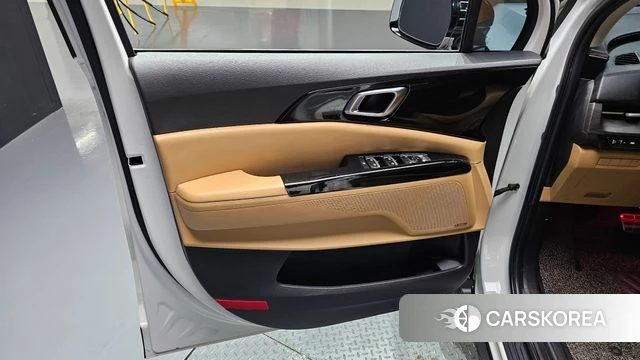 Kia Carnival 4th generation id 4338416 из Кореи 16