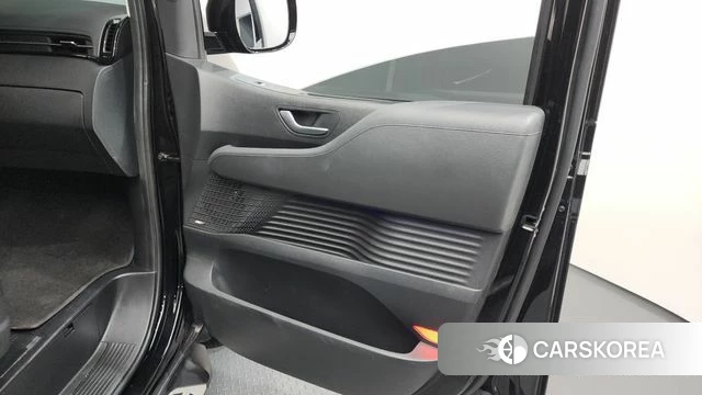 Hyundai Staria id 4468806 из Кореи 16