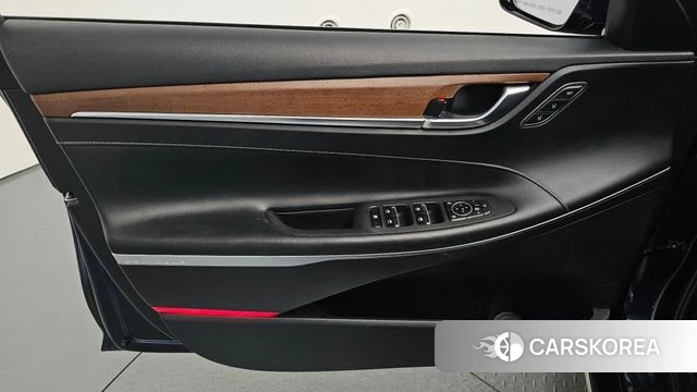 Hyundai Grandeur IG Hybrid id 4667873 из Кореи 16