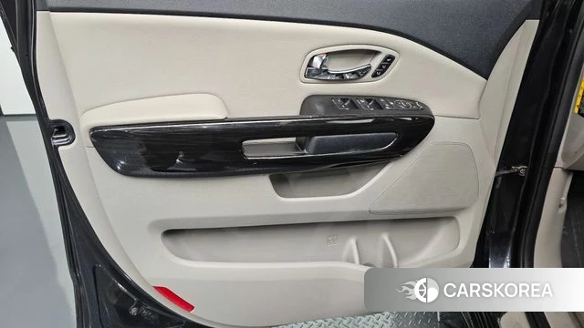 Kia The New Carnival id 4356856 из Кореи 16