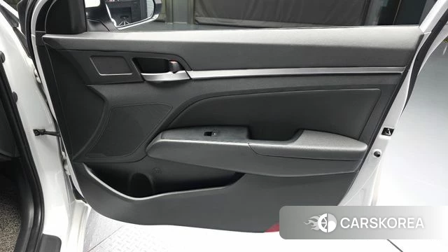 Hyundai The New Avante AD id 4459456 из Кореи 16