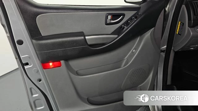 Hyundai The New Grand Starex id 4633186 из Кореи 16